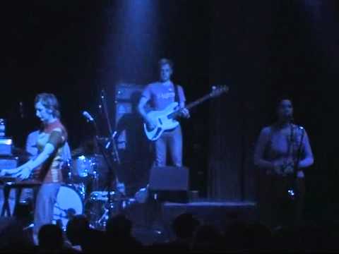 Stereolab Live 15/11/2001 ~ 4. Baby Lulu