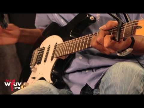 Bombino - &quot;Imuhar&quot; (Live at WFUV)